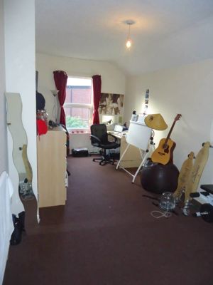 Photo 7- click for photo gallery